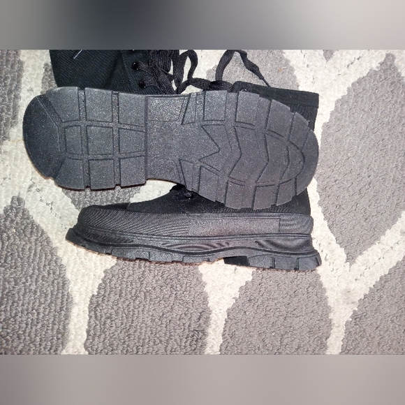 Black canvas high top boots - Picture 4 of 4